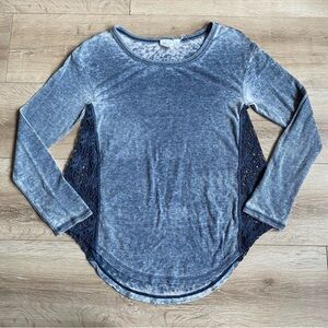 Anthropologie White Crow long sleeve crocheted sides